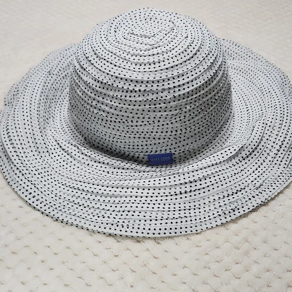 Wallaroo Hat Company Scrunchie Hat - Picture 6 of 12